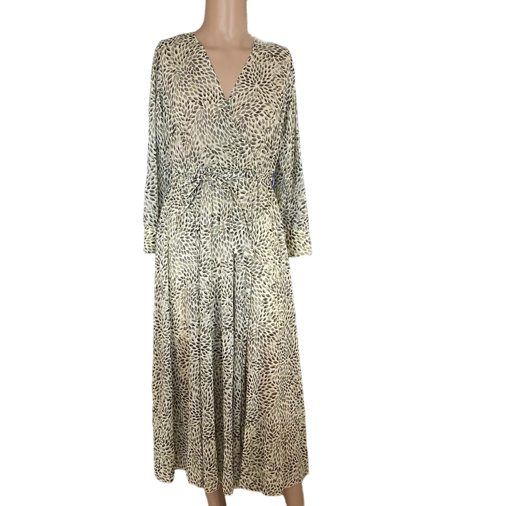 Alexa B dress nwot